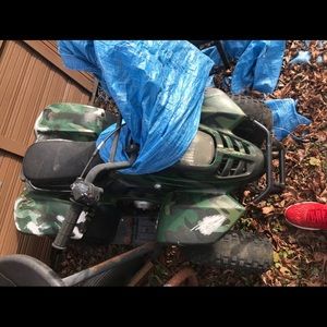 Camouflage Quad